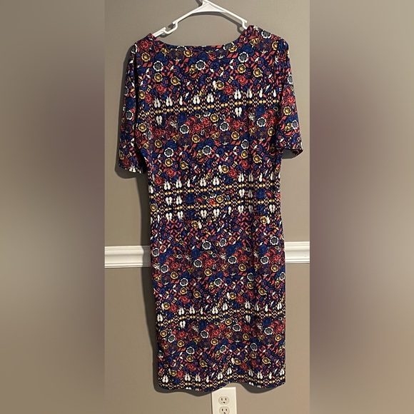 Aztec Floral Patterned T Shirt Dress. - Picture 5 of 9